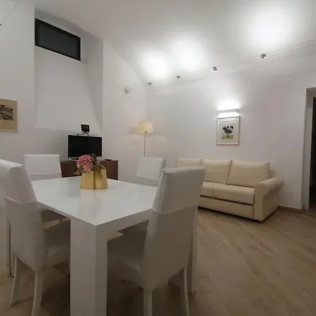 Molo 7 - Antesitum - Classic, Modern And Cozy Casa vacanze